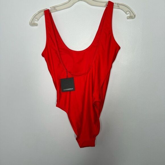 Dixperfect red one piece swimsuit size medium - Picture 4 of 6